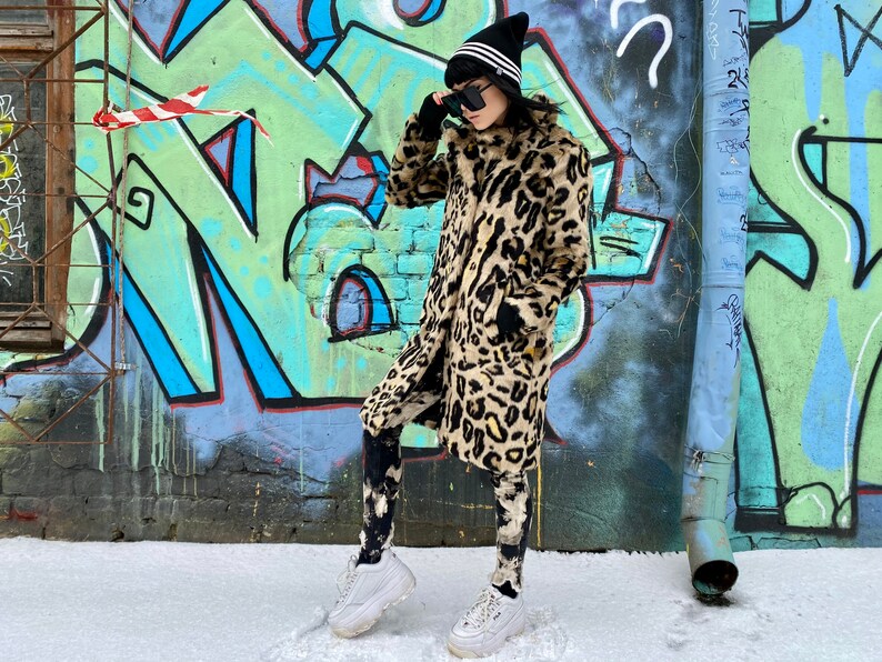 overcoat Retro style faux Fur Animal Print Coat Long coat Warm coat Vegan fur coat fitted Black beige size S-M Hipster Boho