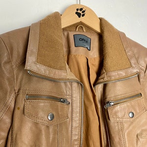 Vintage Brown Leather Bomber Jacket With Turtleneck Collar Vintage Brown Leather Bomber Jacket With Turtleneck Collar