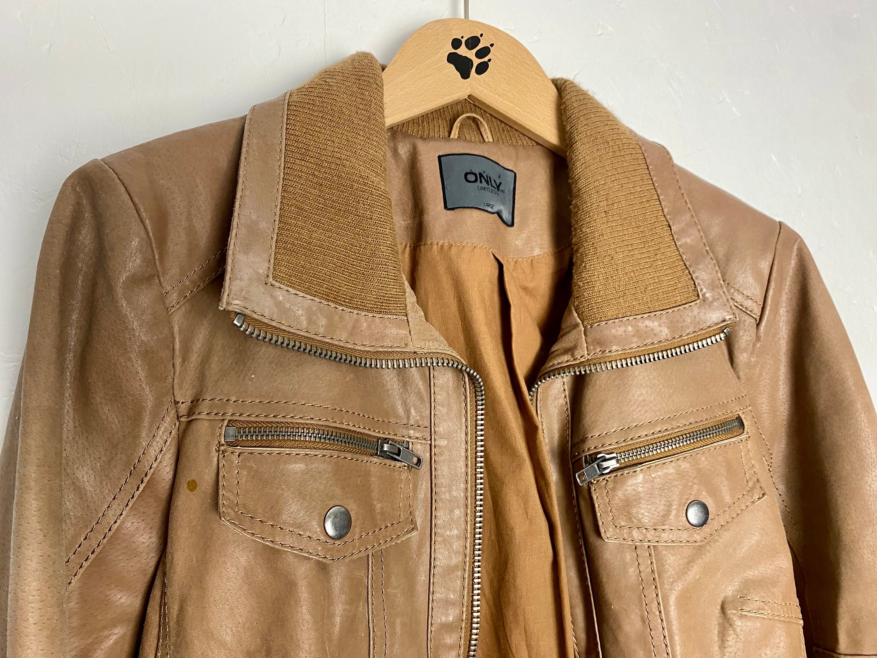 80s Chocolate Leather Jacket — Wornable
