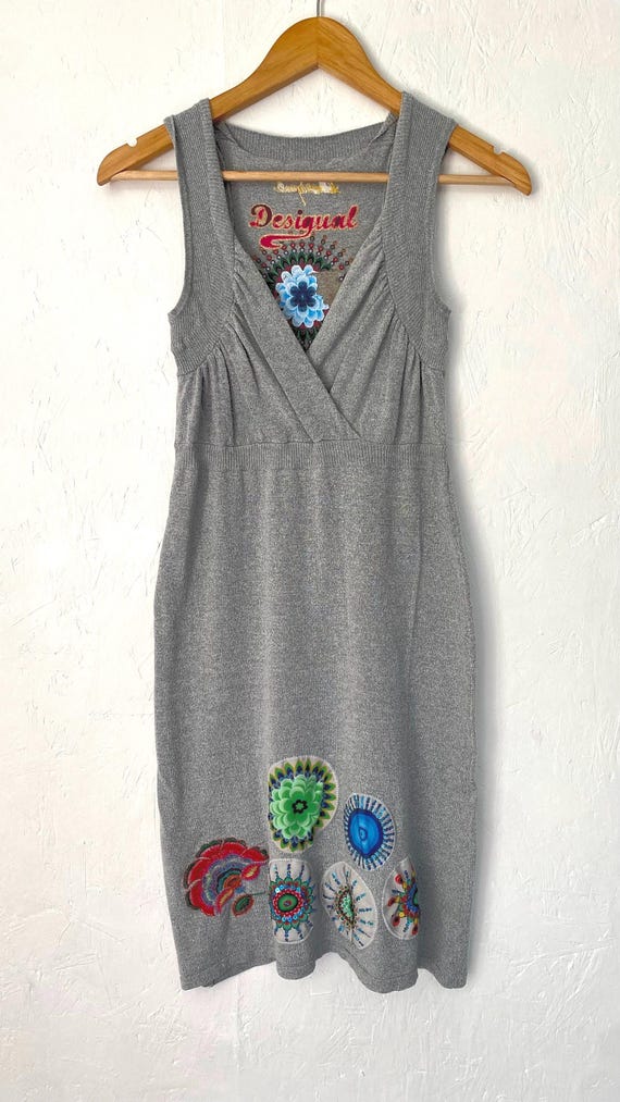 Vintage DESIGUAL Gray Cotton Dress: Embroidered Patchwork, Size M Vintage DESIGUAL Gray Cotton Dress: Embroidered Patchwork, Size M