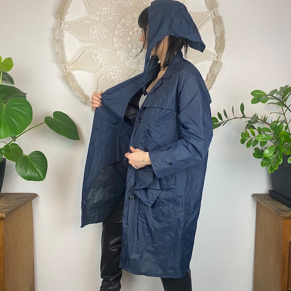 Regenmantel mit Kopfbedeckung, wasserdichter Damen-Windbreakermantel der 80er Jahre, tiefes Marineblau