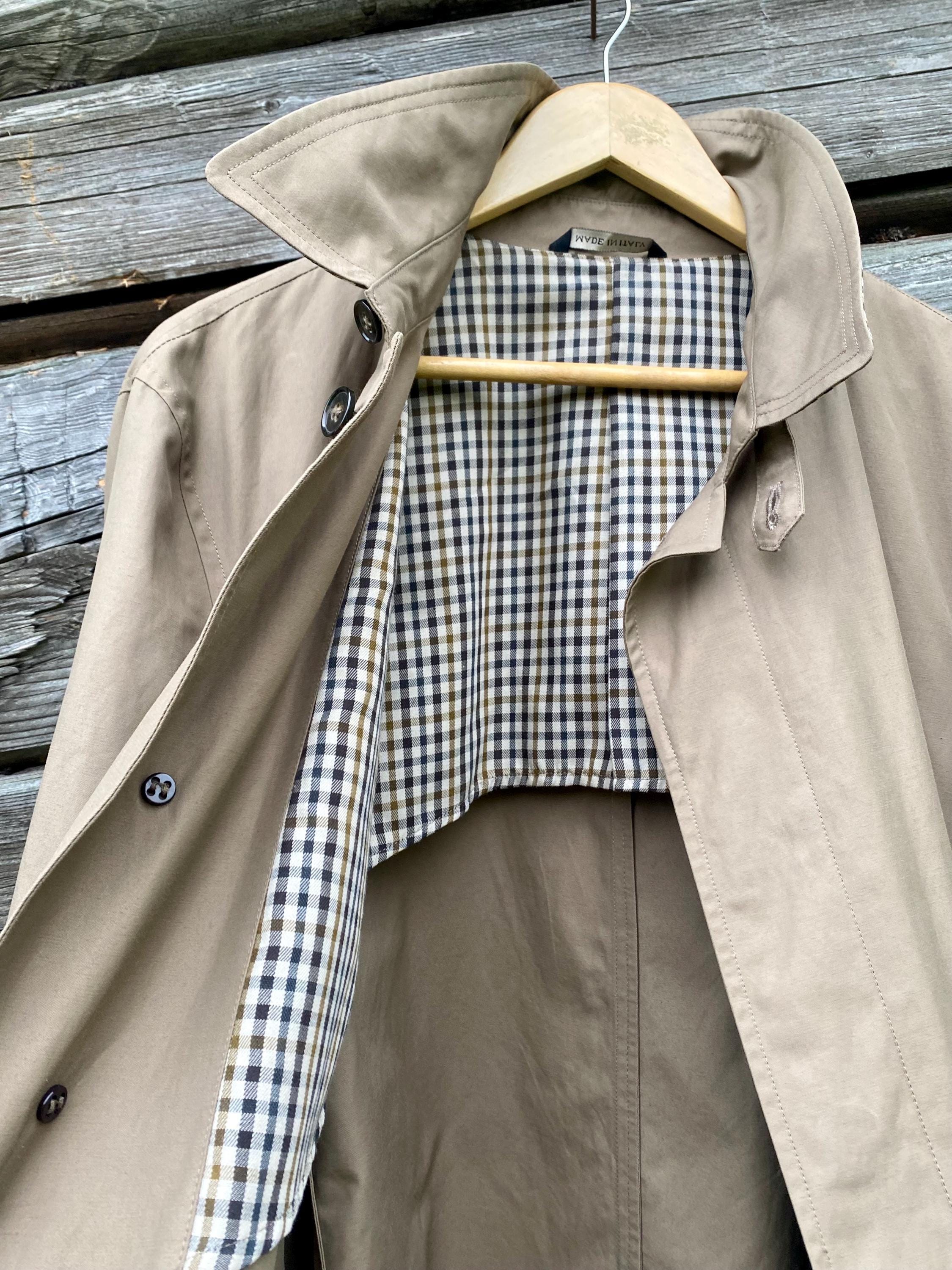 Vintage Gaetano Tagliente Sand Trench Coat, Italy Designer, US 50