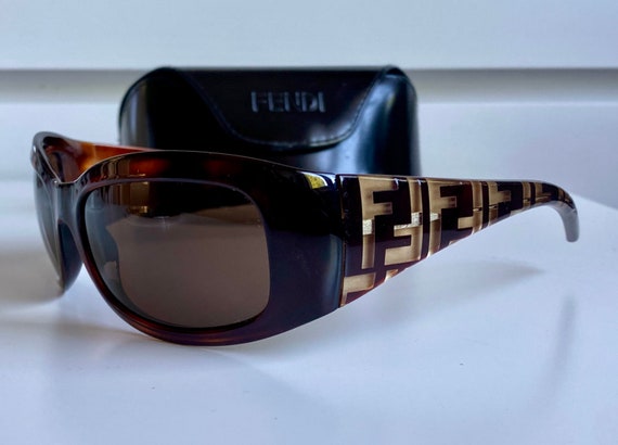 True FENDI Vintage Sunglasses, Fendi Fs299 238 Brown Lens & Brown