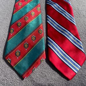 Red striped necktie SET  /  vintage Collection TIE Men necktie Classic gentleman art expression