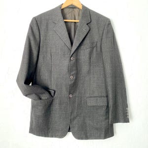 Gray men’s blazer Calvin Klein  , pure new wool mens jacket, gray classic suit top, 3 button blazer, size USA38, EU48