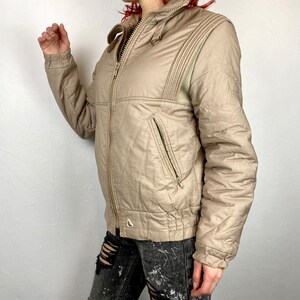 Vintage jacket from LUHTA 80s, vintage zipper jacket warm, cosmic vibe , armpit ventilation, windbreaker beige jacket, size S/M image 3