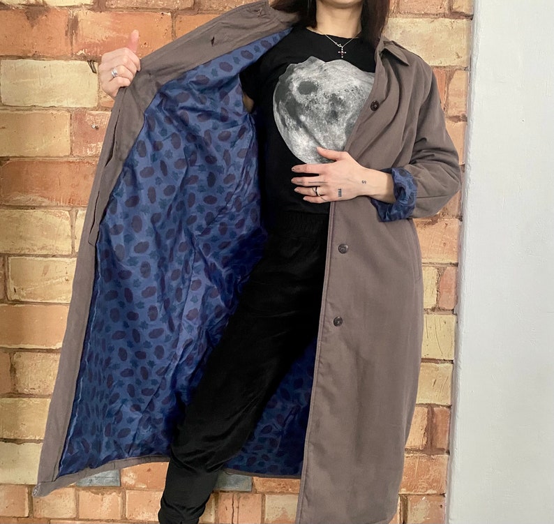 Trench grigio vintage: cappotto finlandese anni '80 con fodera in paisley, taglia S immagine 8
