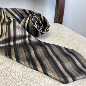 Vintage striped NECKTIE from VIA AURELIA, business silk tie, Neck Tie, solid striped pattern, men’s necktie, Adult tie