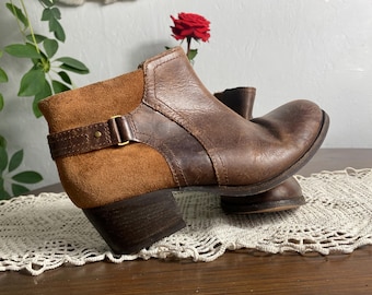 Vintage Boots from CLARKS, brown comfy ankle woman’s rider boots. Size 38