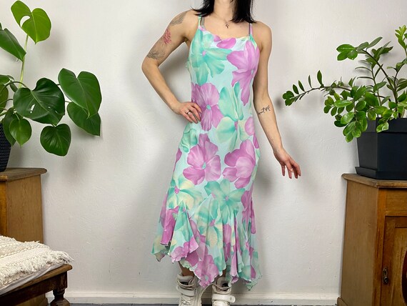 Lightweight asymmetrical dress from SATSUMA Londo… - image 5
