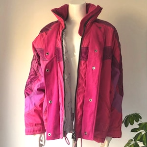 Skijacke Damen Vintage Jacke Winter DUBIN 90er Windbreaker Oldschool Winterkleidung, Bunt, Plum, Pink, Größe US10, Euro 36, F38