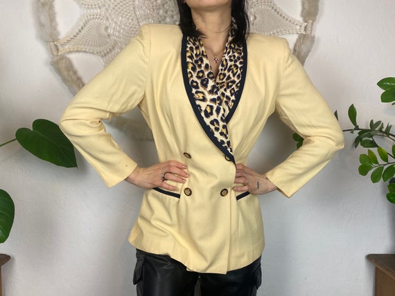 Vintage yellow blazer jacket with animal print li… - image 4