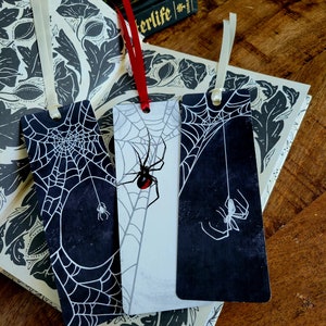 Dark Webs - Bookmarks