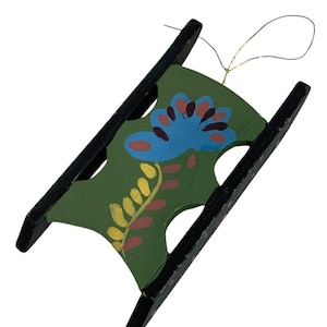 Vintage Wooden Sled Holiday Christmas Ornament 4 Inch Floral Green