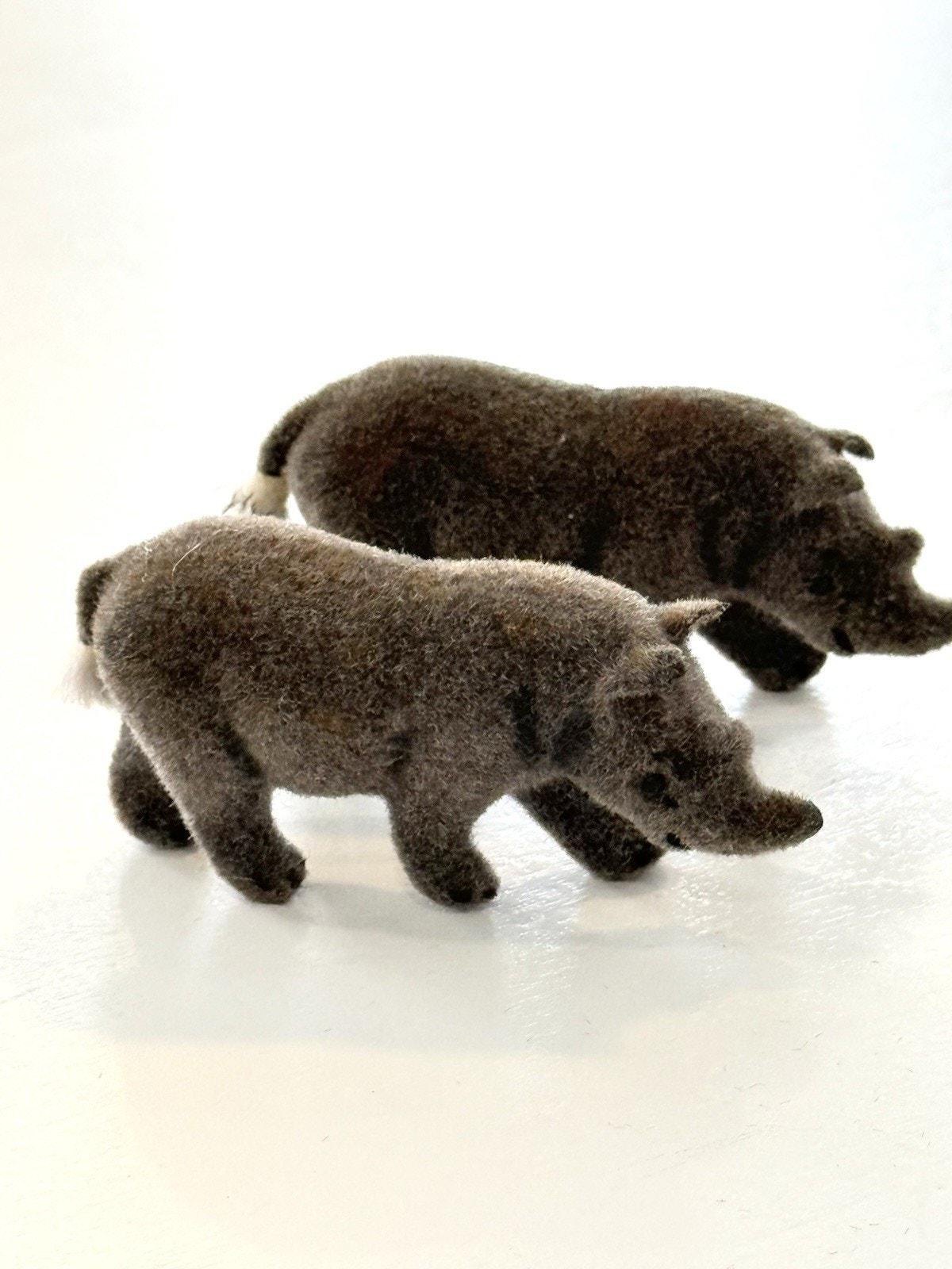 Wagner Kunstlerschutz Flocked Animals - Etsy Canada