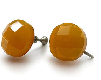 Vintage Butterscotch Faceted Acrylic Screw Back Non-Pierced Earrings .5 Inch
