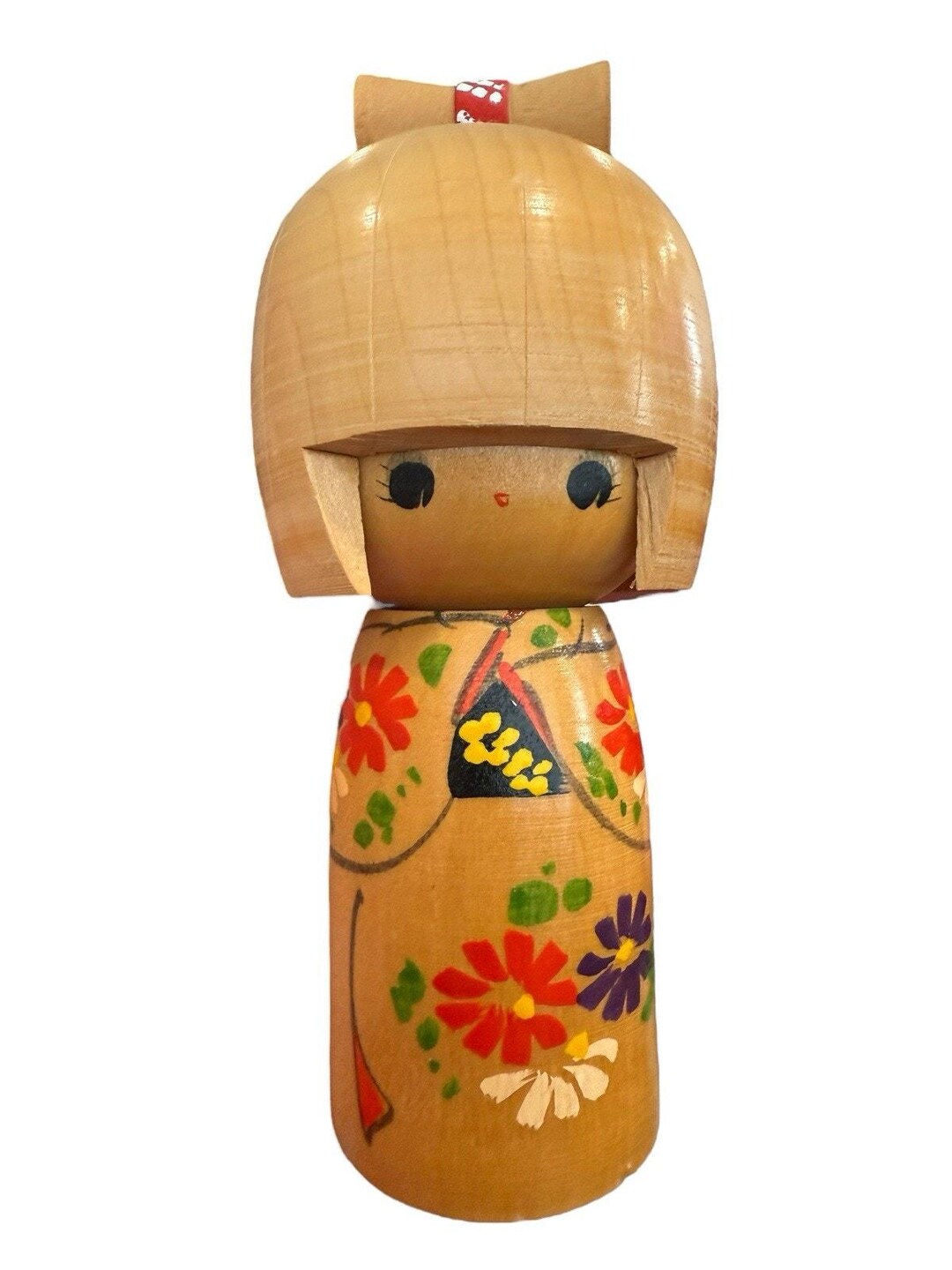 ヴィンテージの日本のこけし人形 木製 手描きの花 紫の着物 赤いリボン 