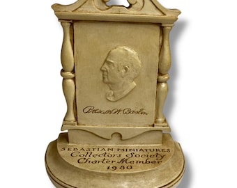 Sebastian Miniatures Collectors Society Charter Member 1980 Display