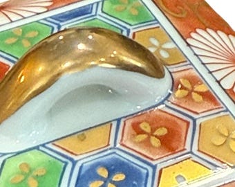 【極希少】RAYNAUD Limoges 九谷 金彩 花柄 蓋付き 小物入れ ヴィンテージ 九谷焼 蓋付き小物入れ 日本製 磁器 六角形 花模様 金彩