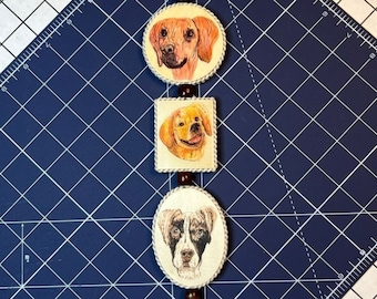 Decorative wall medallion, wall decoration, dog themed wall decor, dog ornament, cute gift for dog lover, unique gift for dog lover, dogs