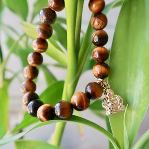 Tiger Eye Bracelet,Gemstone, 8mm Beads,Elastic Bracelet,Women,Mens Beaded Bracelet,Tiger Eye Gemstone Bracelet, Healing,Gifts for 20