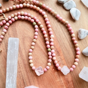 Rose Quartz, Haitian Flower Rhodonite, four leaf clover, crystal necklace, choker, collar style, natural stones, gemstones