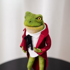 mr FROG Gentleman , Needle Felted toys . Halloween . Needle Felted Animal , Gift , Interior toy , happy , Decor , miniature ,  felted frog