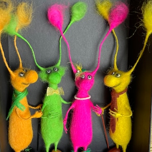 Fantastic Four ) Cockroaches , Needle felted cockroach , felt toys , Animal , wooll , Miniature , Gift , Decor , Christmas , Beetle