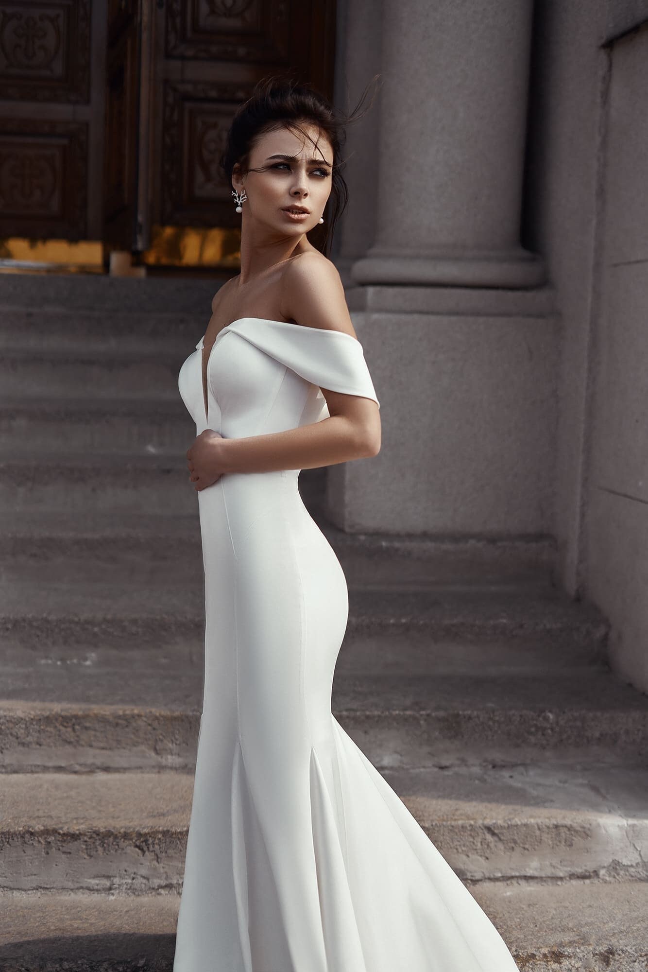 No strap wedding dresses deals