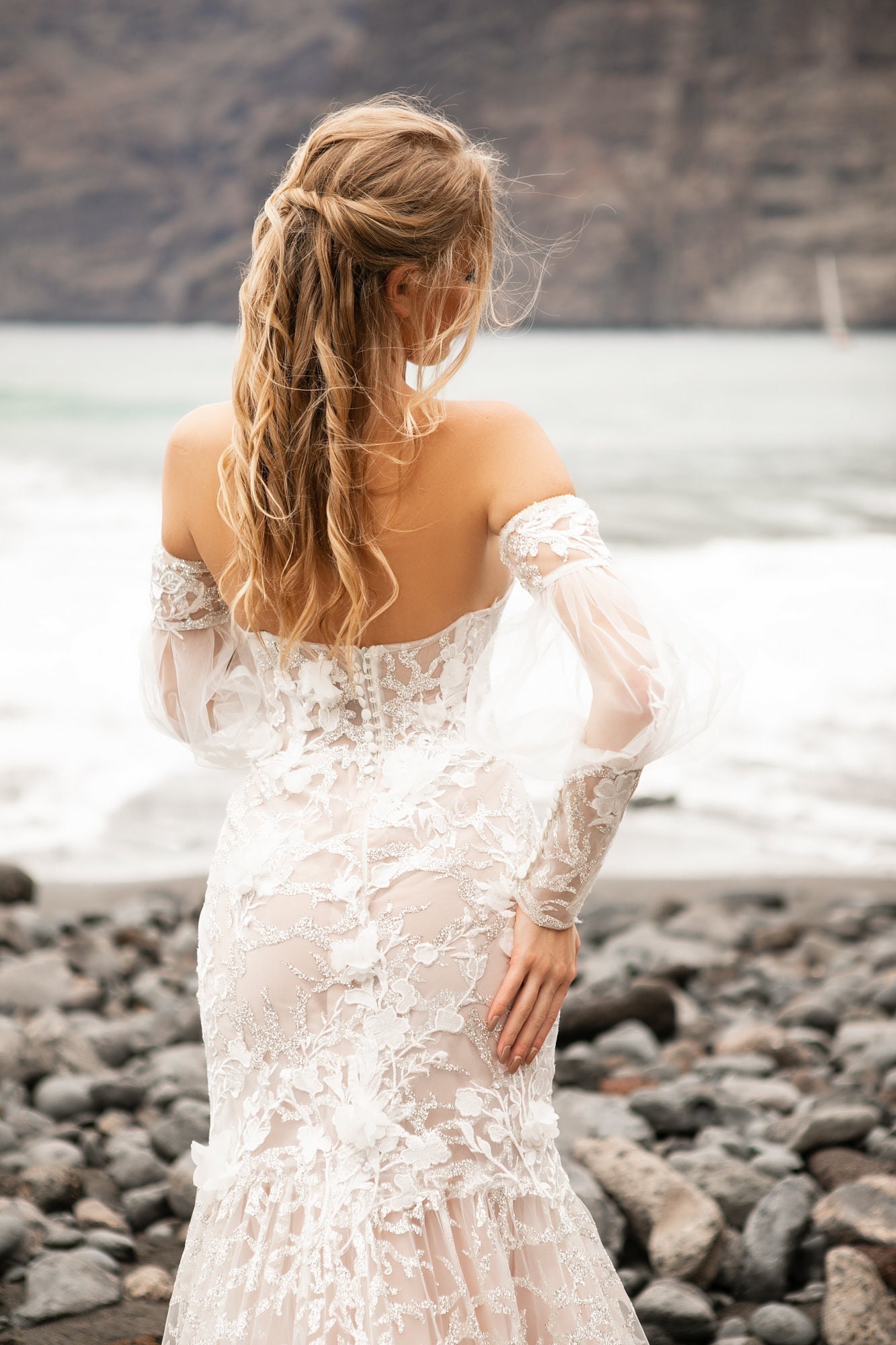 Sexy Wedding Dress in Lace With Detached Long Sleeve Mermaid Bridal Gown  Sheer Corset Top Beach Ocean Bridal Dress HEDERA 
