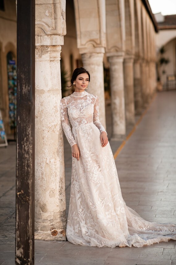 Designer dresses for wedding functions deals