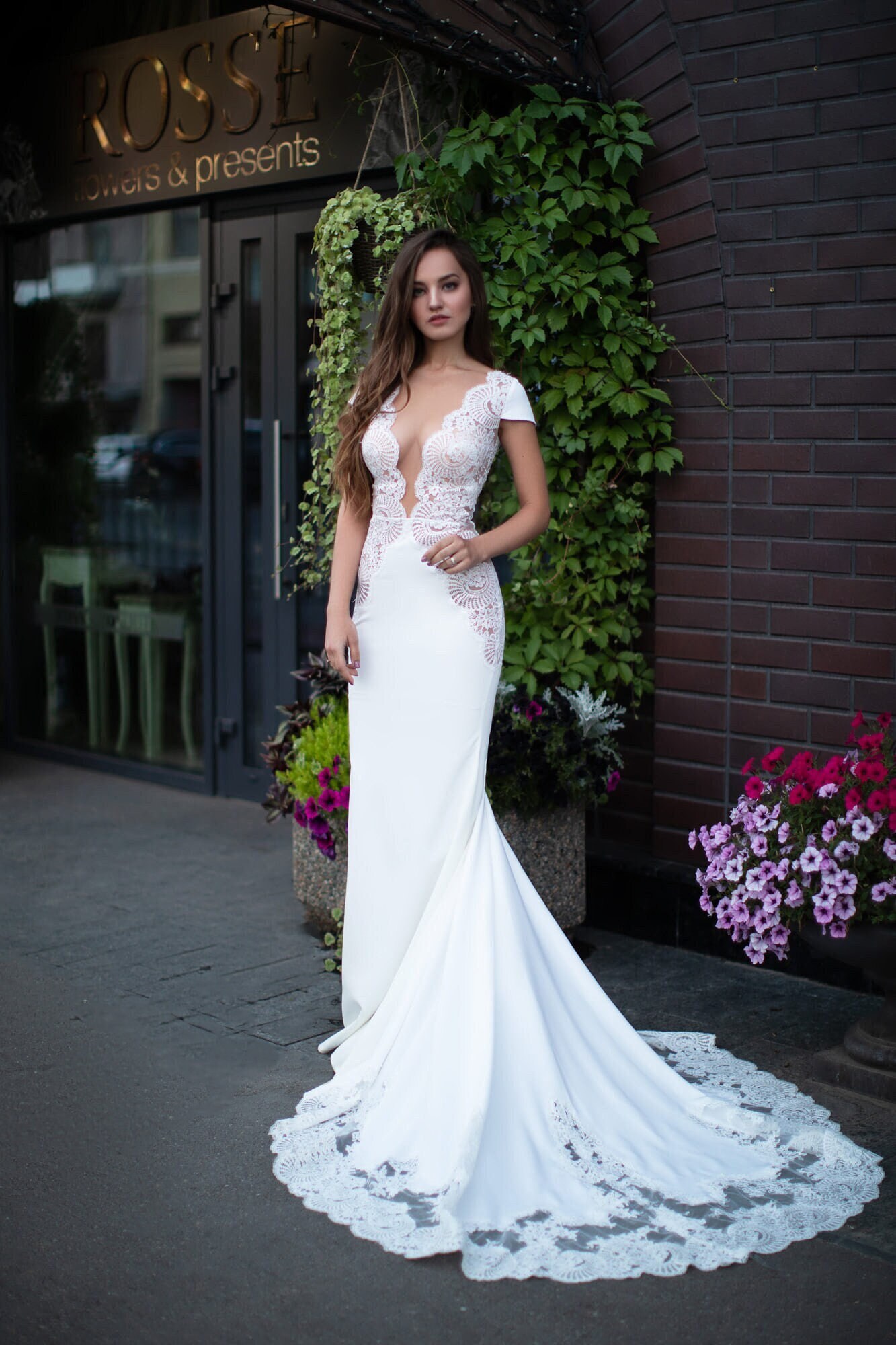 Tight white wedding dress cheap