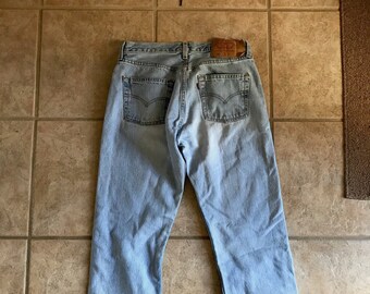 who buys old levis