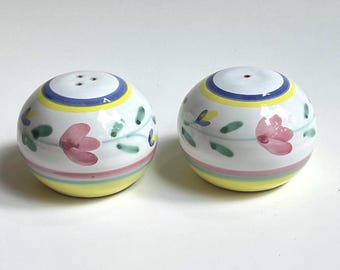 Vintage Caleca Giardino Hand-Painted Ceramic Salt & Pepper Shakers, Italian Floral Kitchen Decor