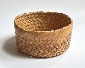 Vintage Handwoven Palm Basket, Natural Fiber Bowl, Rustic Home Decor