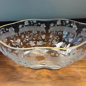 Duncan Miller Lotus Buttercup Etch djup konsolskål guldfärgad Canterbury glas blank