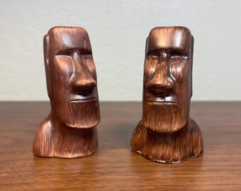 Vintage Trader Dicks Sparks Nevada Moai Salt and Pepper Shakers Mid Century Tiki Bar Decor Mizner Co Japan Moai Easter Island Nugget Casino