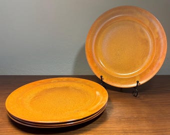 Vintage Art Wells Classic Stoneware Dinner Plates Set of 4 Orange Gold Speckled 10 inch Mid Century Modern California Pottery Replacement