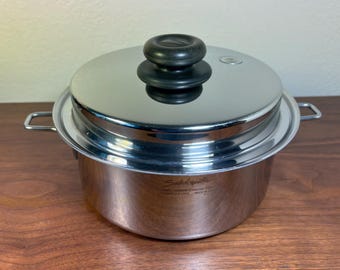 Panela Saladmaster de 3 Quartos com Tampa Vaporizadora em Aço Inoxidável Titânio 316Ti - Agosto de 2015