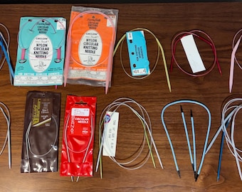 Vintage Lot 17 Circular Knitting Needles and Professional Storage Pouch