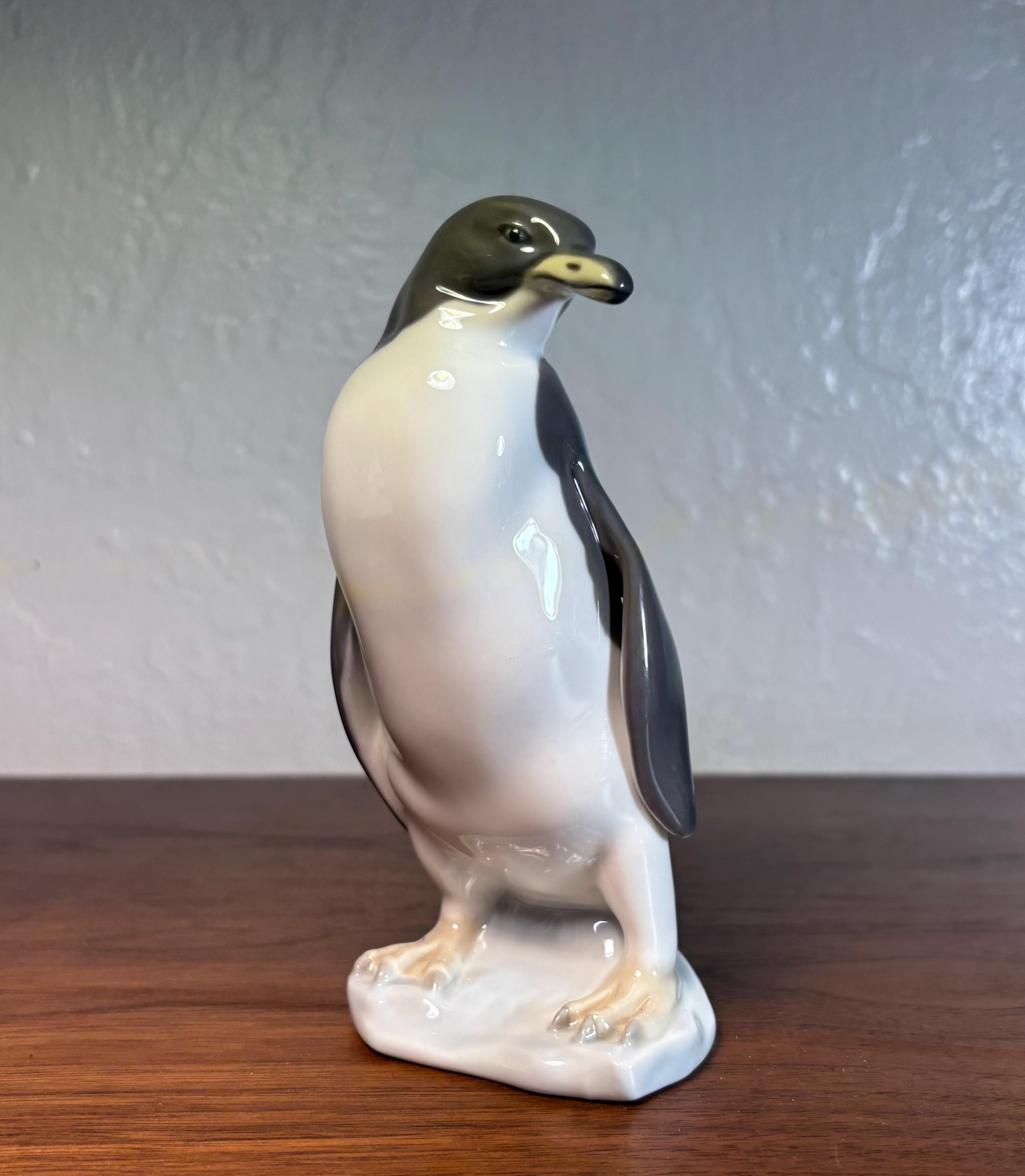 Lladro penguin - Etsy 日本