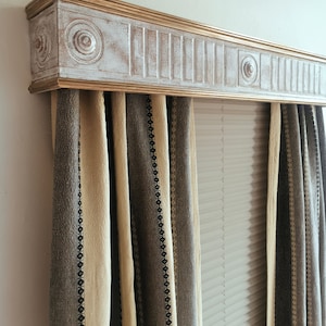 Bronzen pilaarkroonlijst met gouden lijnen/raam kroonlijstdoos/stokbrood-gesimse/kroonlijst volant/houten kroonlijst/gardinenstange