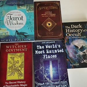 Occult book lot 5 Witchcraft Wiccan Spirit Legends Magic Brews Spellcraft Tarot