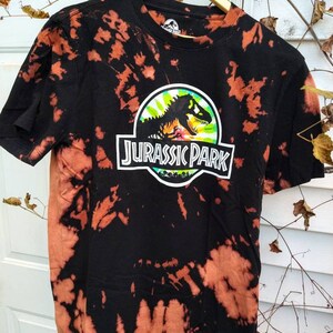 One of one custom Jurassic Park tee size M inverse tie dye method nwot