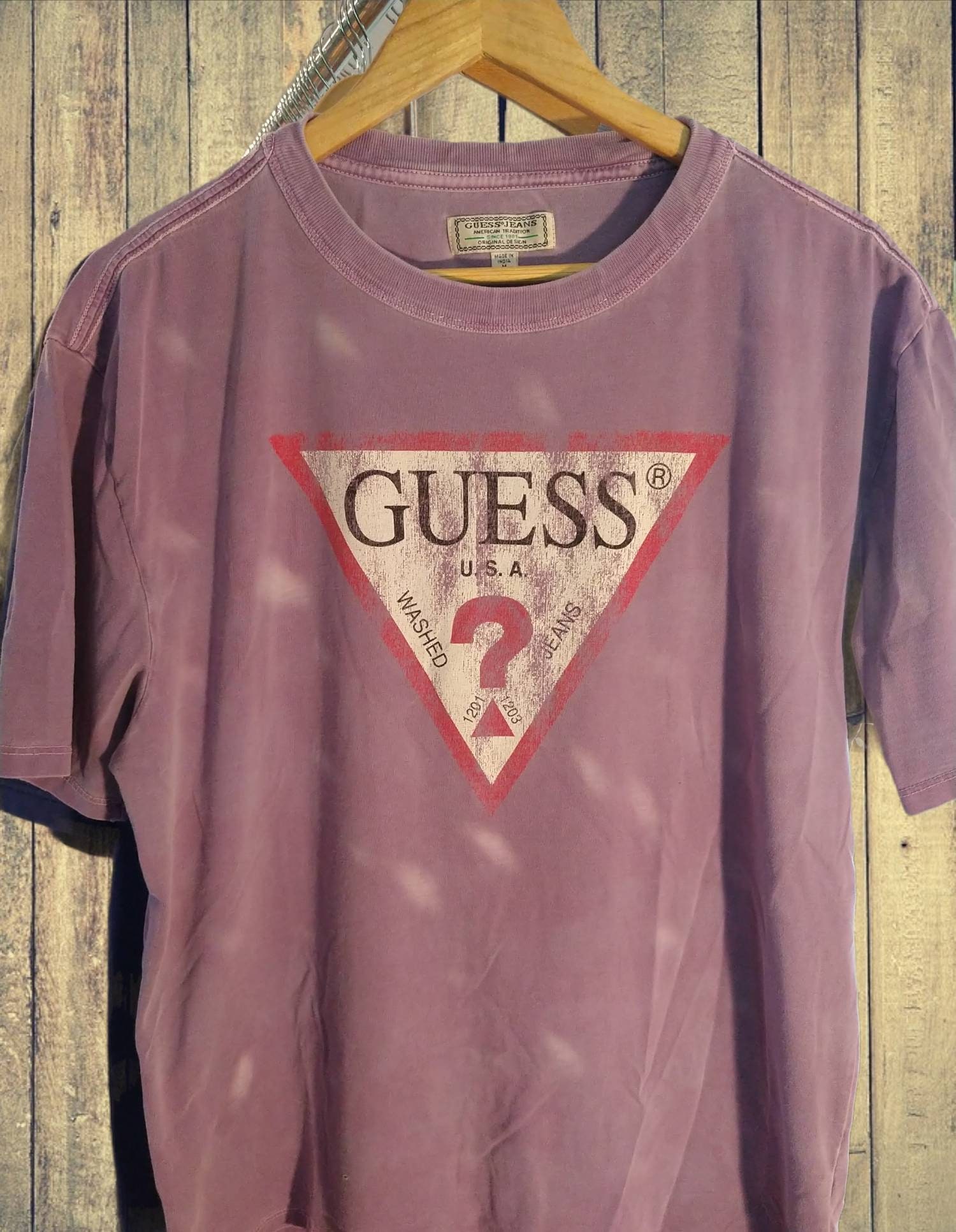 Guess t shirt india sales