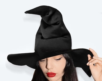 Crooked Witch Hat: Halloween Wizard Sorcerer Costume