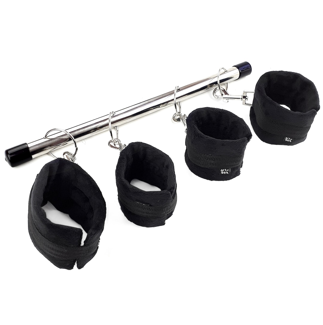 Open Wide Ankle Spreader Bar BDSM