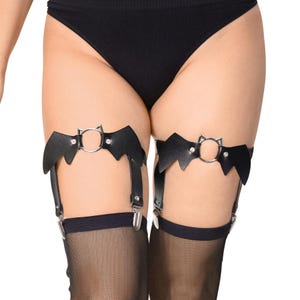 garter belt halloween Women Sexy Fishnet Suspender Pantyhose Halloween Bat Spider Web Thigh High  Stockings Irregular Striped Garter Belt Mesh Tights Clubwear Lingerie