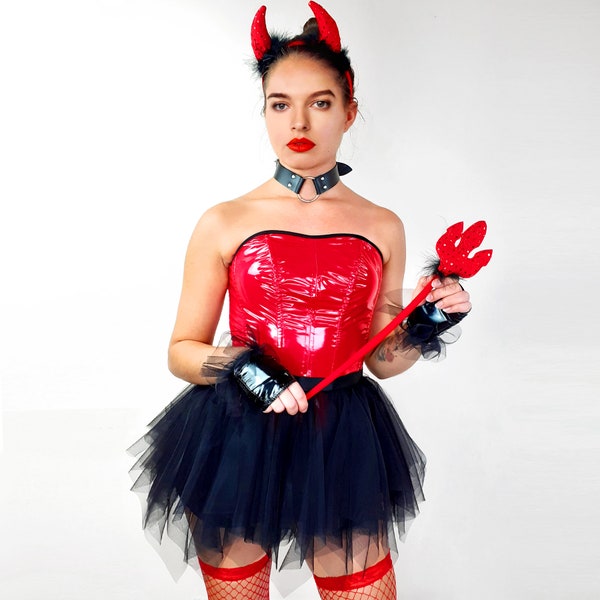 Devil halloween costume