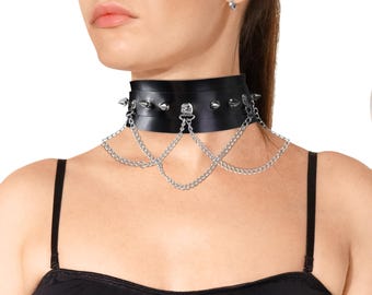 Gargantilla gótica de cuero ecológico con pinchos: accesorio punk grunge